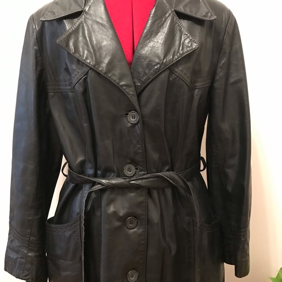 Vintage Black Leather Trench Coat – Pacific Fur & Leather Co. – Made in Montreal - Picture 4 of 10